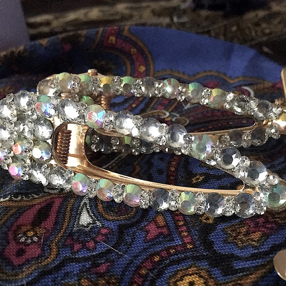 Rhinestone Hair Clips - Picture 4 of 6